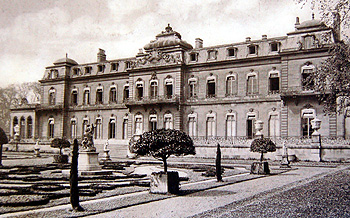 The south front of Wrest Park in 1917 [AD3237]